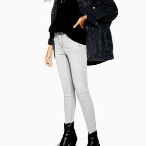 NWT Topshop Jamie Jeans in Pale Grey